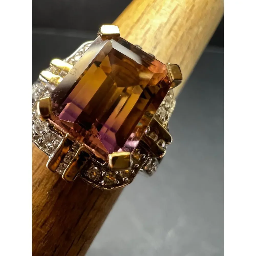 unknown vintage gold